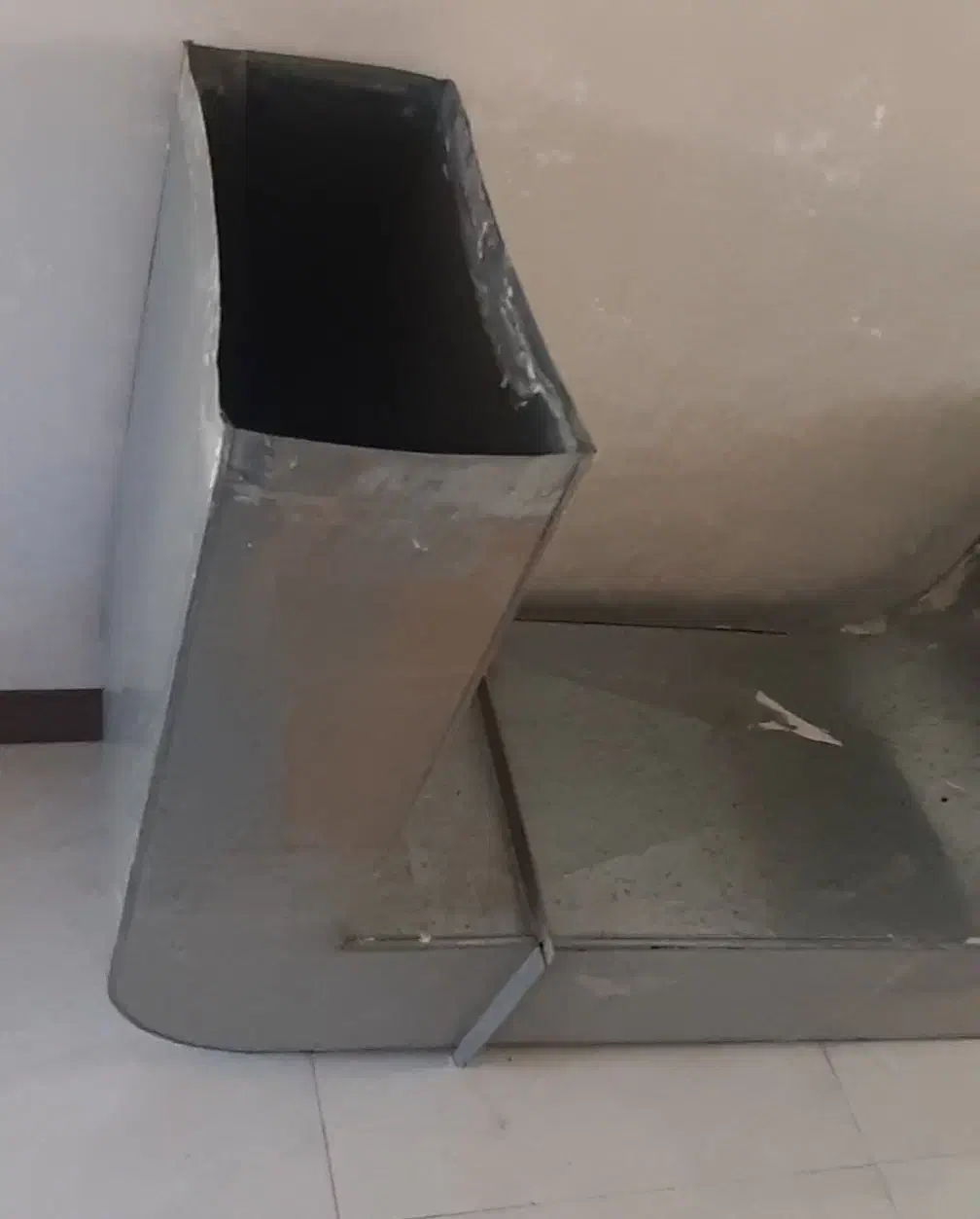 کانال کولر|کولر آبی|شیراز, کوشک میدان|دیوار