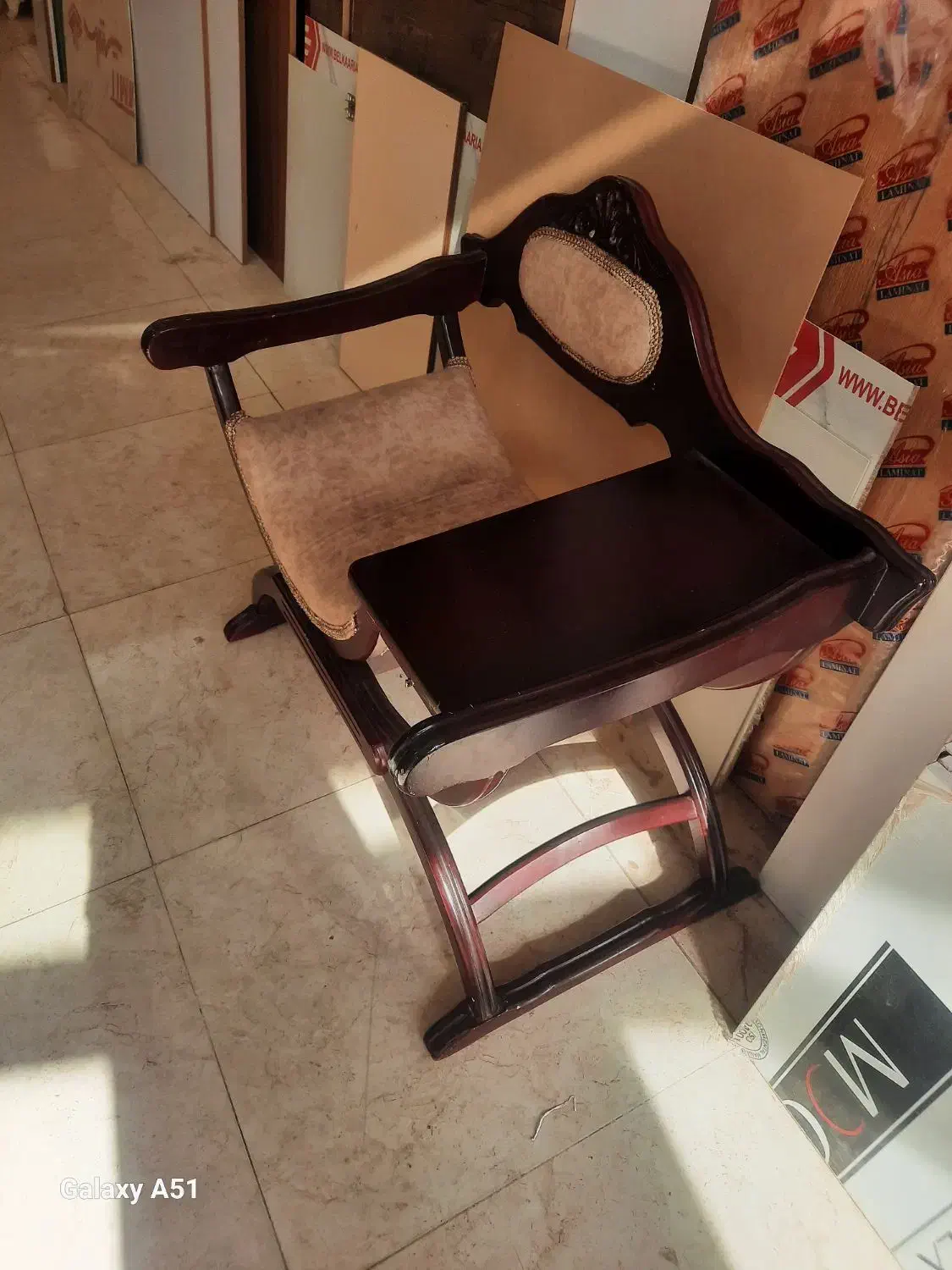 میز تلفن|میز تلفن|قدس, شهرقدس|دیوار