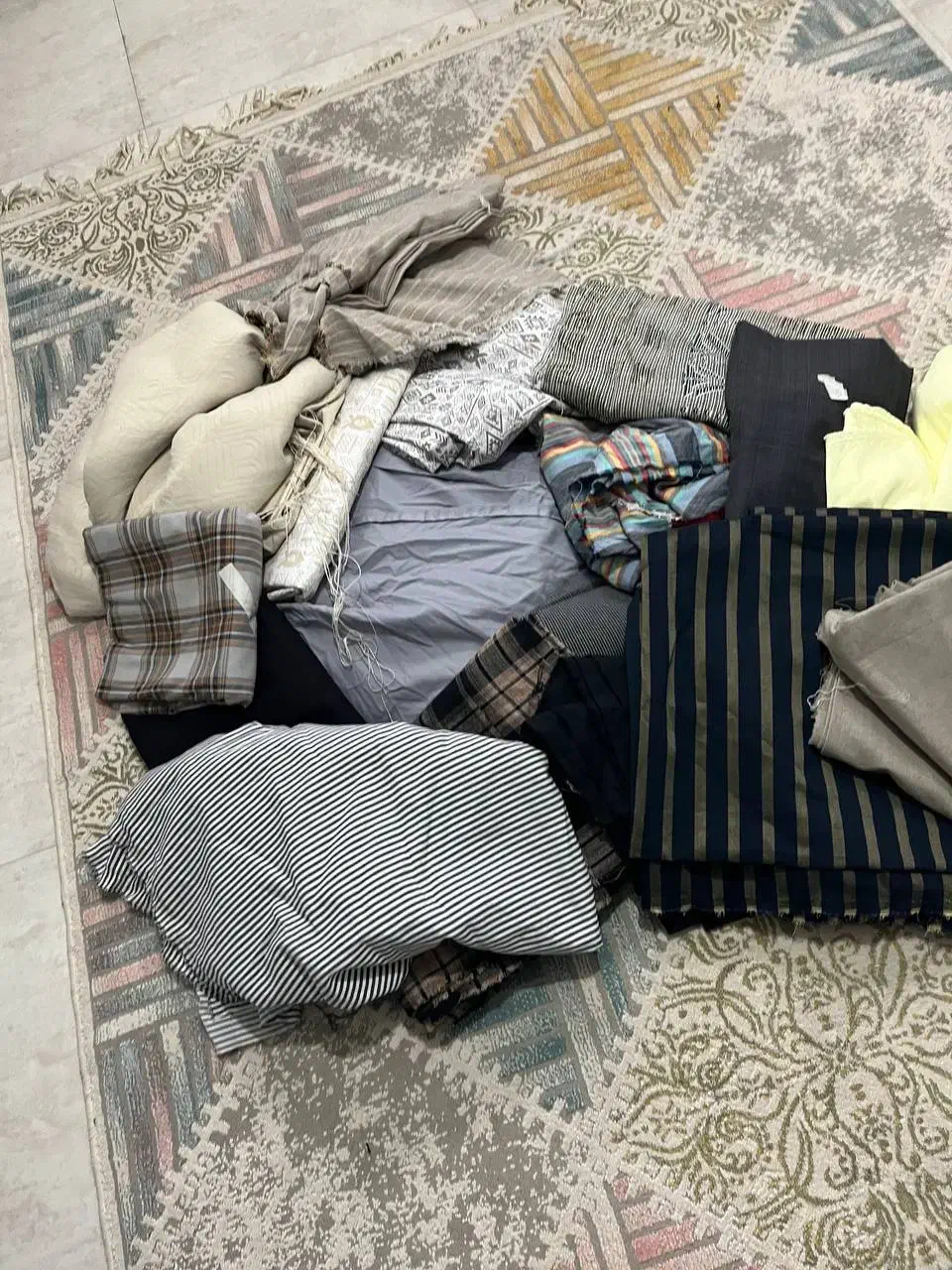 پارچه های ته توپ|عمدهفروشی|چمستان, |دیوار