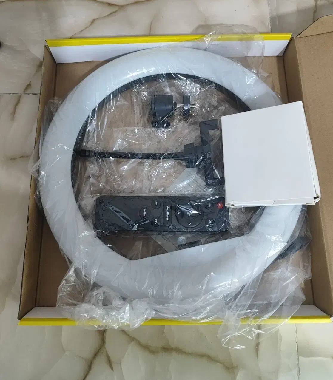 سه پایه مدل ۸۰۱ خارجی فلزی سبک برای موبایل|لوازم جانبی موبایل و تبلت|تهران, چهارصد دستگاه|دیوار