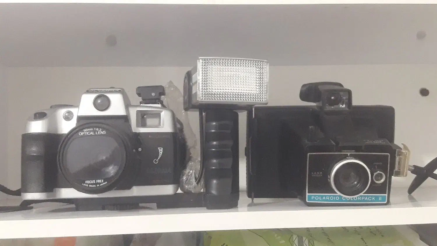 دوعددوربین عکاسی قدیمی|دوربین عکاسی و فیلمبرداری|پاکدشت, حصار امیر|دیوار