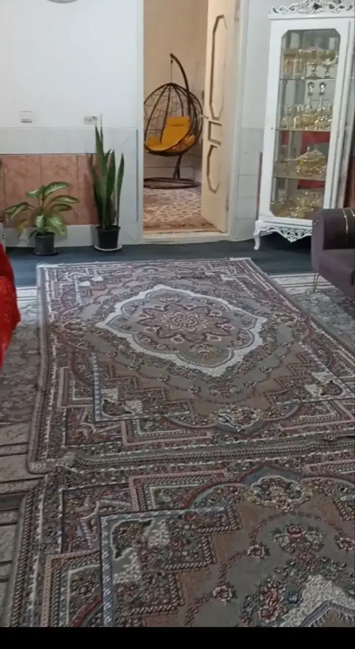 فروش ۲۵۰ متری خانه حیاط دار با صفا|فروش خانه و ویلا|اردستان, |دیوار