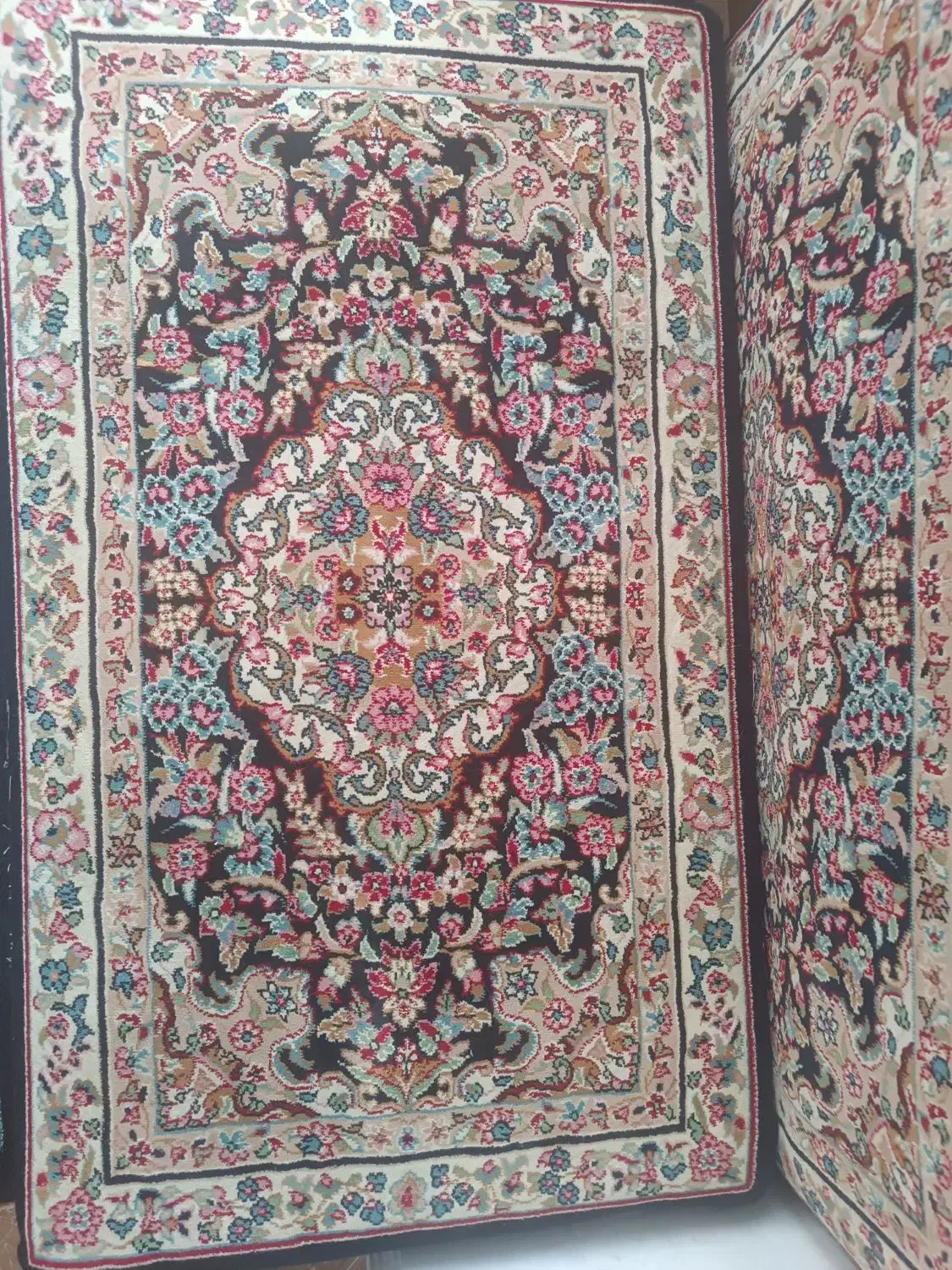 پشتی با طرح زیبا|پشتی|کرمان, |دیوار