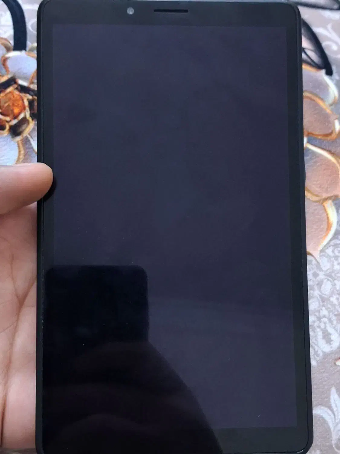 تبلت|تبلت|تهران, راه آهن|دیوار