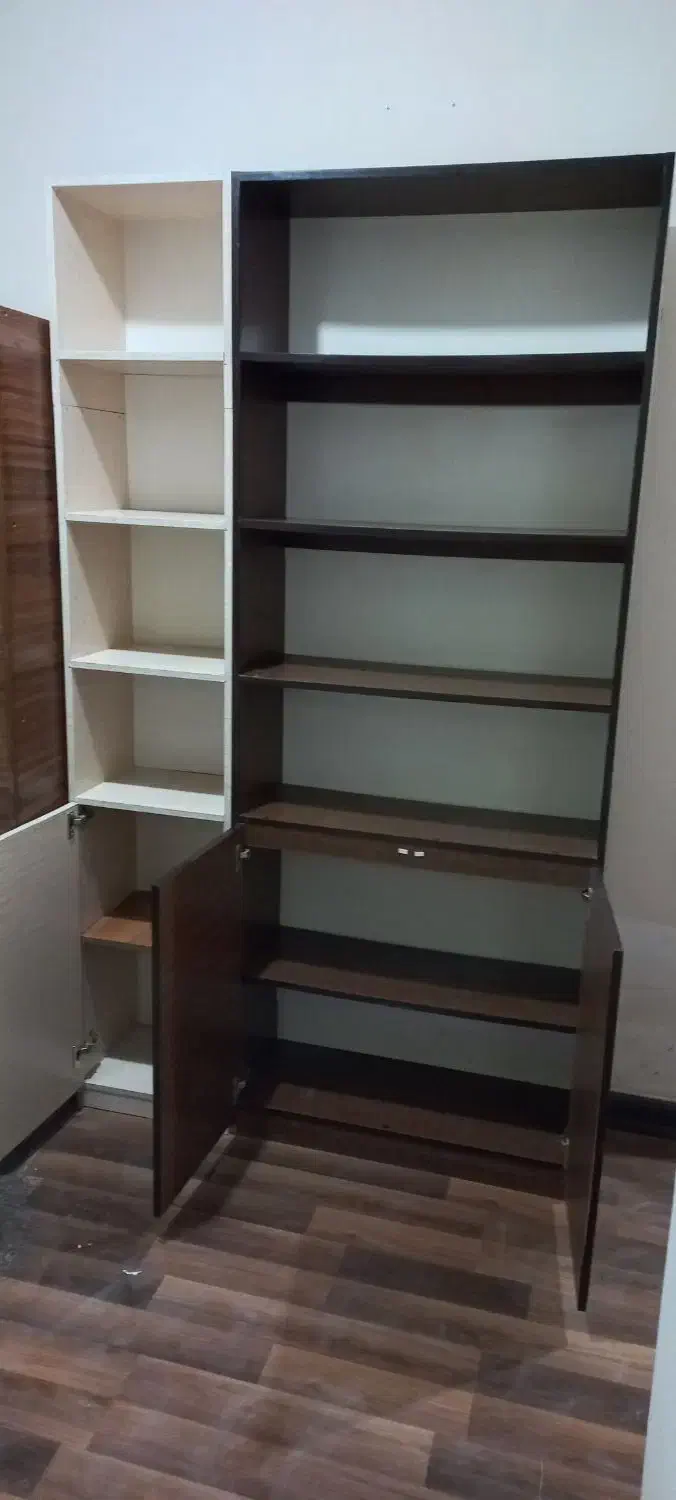 کتابخانه|کتابخانه، شلف، قفسه‌های دیواری|رشت, شالکو|دیوار