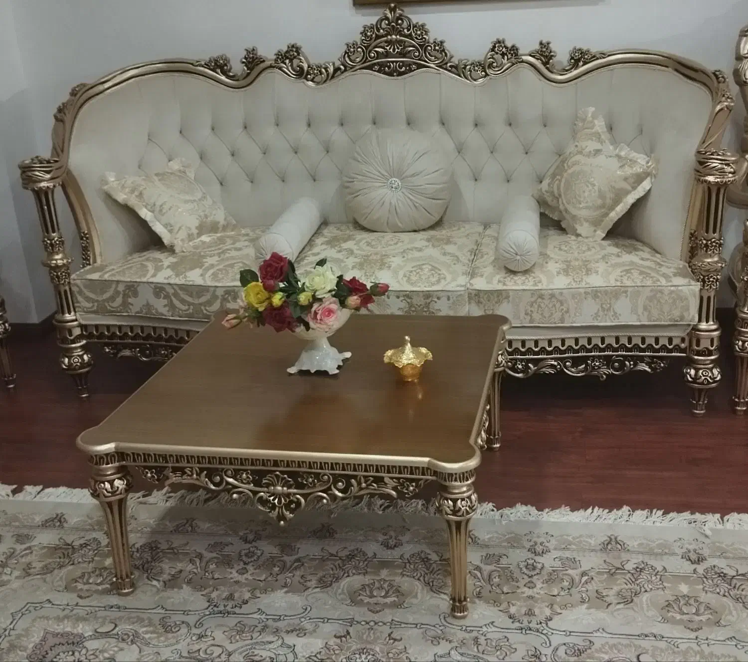 مبل ٪ تک ٪|مبلمان خانگی و میز عسلی|مرند, |دیوار