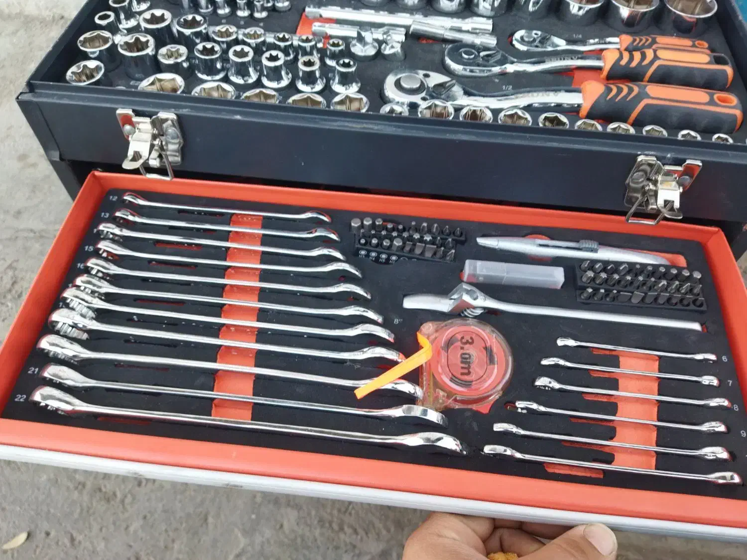 جعبه ابزار ۴۰۰تیکه درجه یک|ابزارآلات|قروه, |دیوار