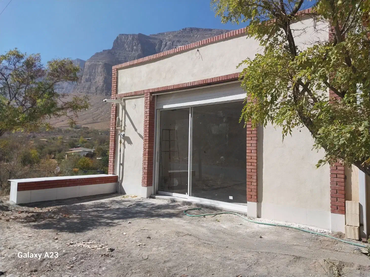 اجاره مغازه بر جاده اصلی دهبالا|اجارهٔ مغازه و غرفه|تفت, |دیوار