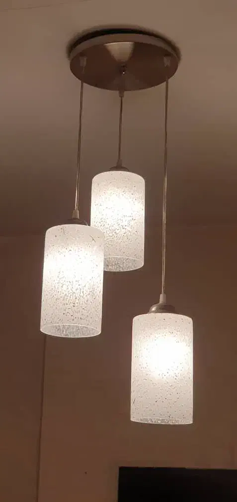 لوستر اویزان سه شاخه طرح حباب استوانه ای|لوستر و چراغ آویز|تهران, ستارخان|دیوار