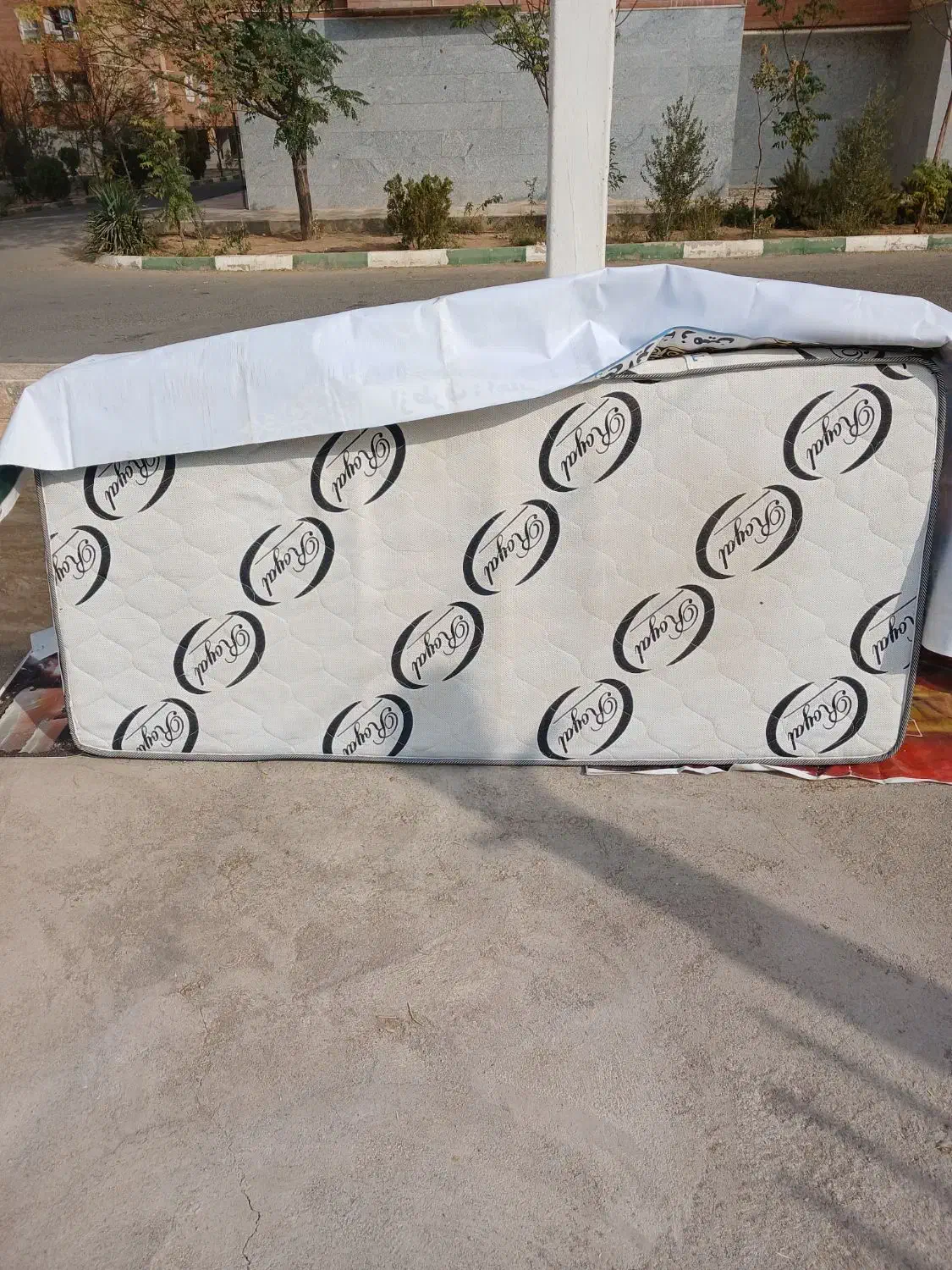 تشک و فرش دوازده متری|تشک تختخواب|قم, پردیسان|دیوار