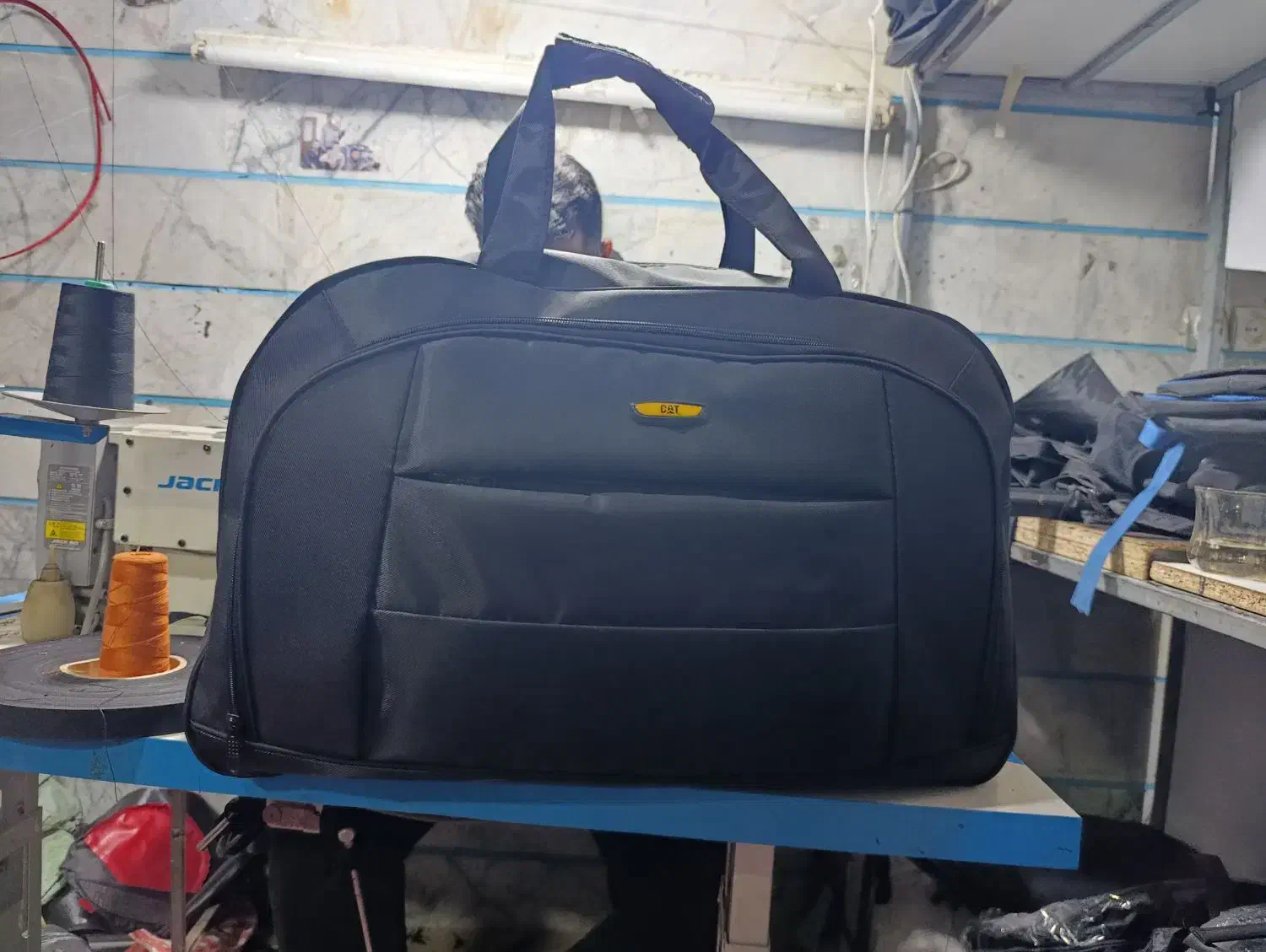 کیف مسافرتی|کیف، کفش، کمربند|الوند, |دیوار