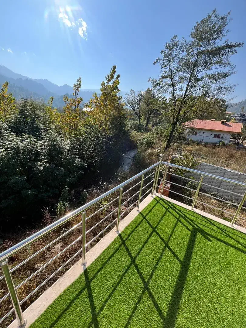 اجاره عمارت استخر دار تراس روبه رودخانه 022|اجارهٔ کوتاه‌مدت ویلا و باغ|رشت, شهرک احمد خمینی|دیوار