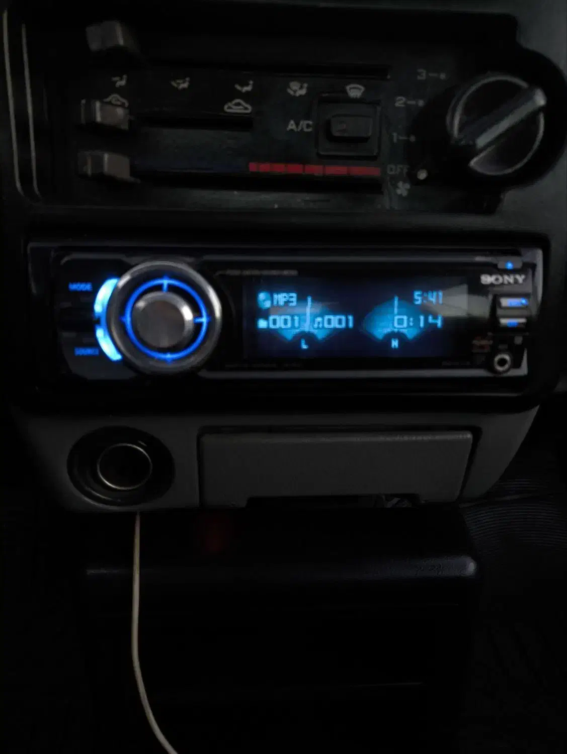 پخش سونی پنل برقی دمو دار|قطعات یدکی و لوازم جانبی|تربتحیدریه, باغ سلطانی|دیوار