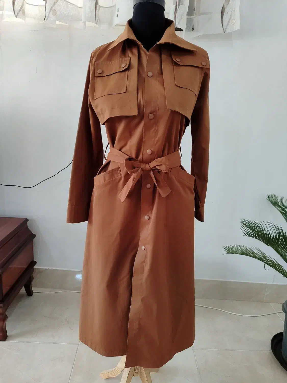 بارونی نوی نوسایز 42|لباس|تربتحیدریه, پیشکوه|دیوار