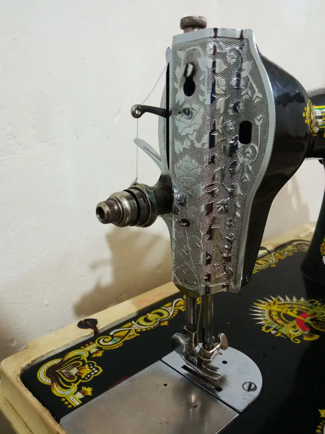 چرخ خیاطی  دستی|چرخ خیاطی و ریسندگی|نورآباد, |دیوار