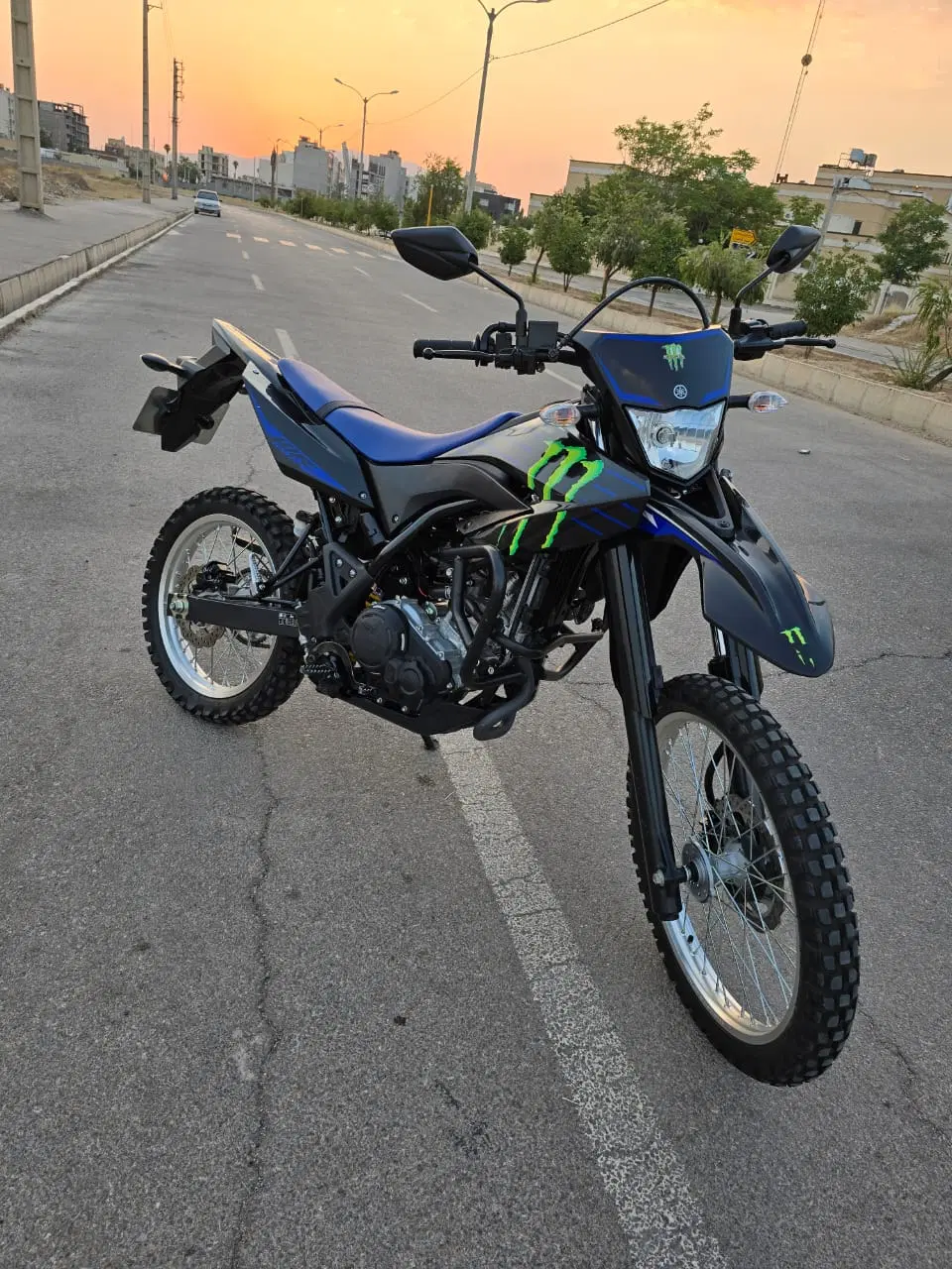 WR155|موتورسیکلت|شیراز, بالا کفت|دیوار