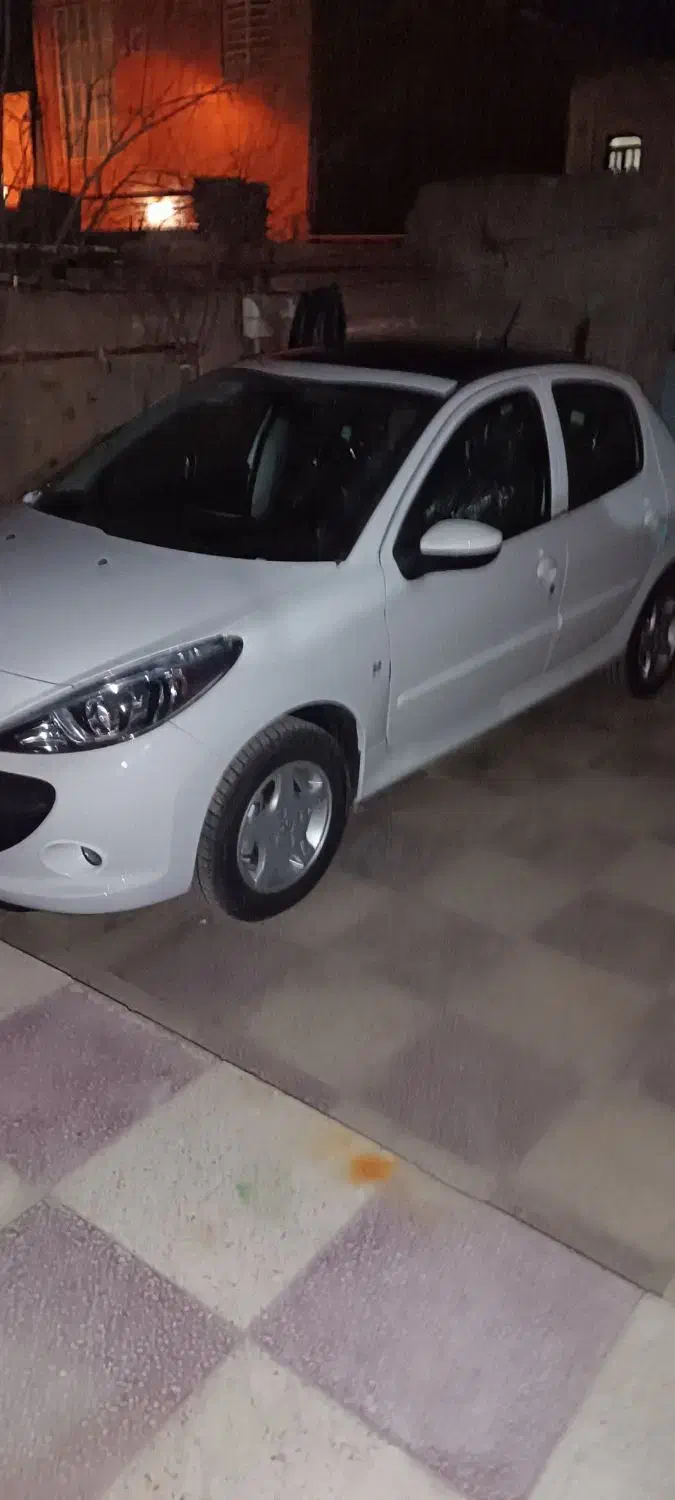 ۲۰۷پاناروما مدل ۴۰۳|خودرو سواری و وانت|سیرجان, |دیوار