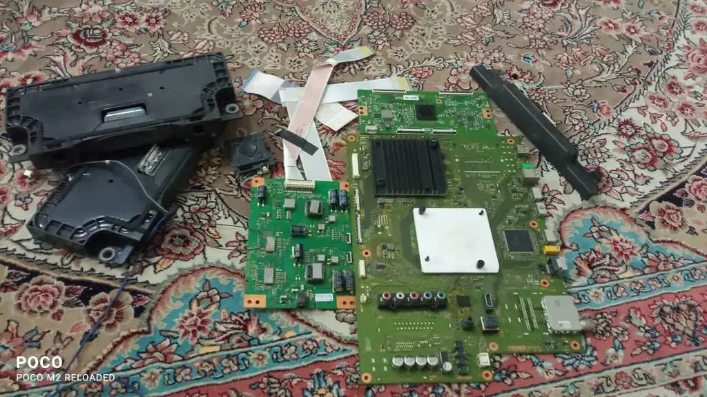 برد تلوزیون سونی و باند|تلویزیون و پروژکتور|پاکدشت, پاکدشت (مامازند)|دیوار