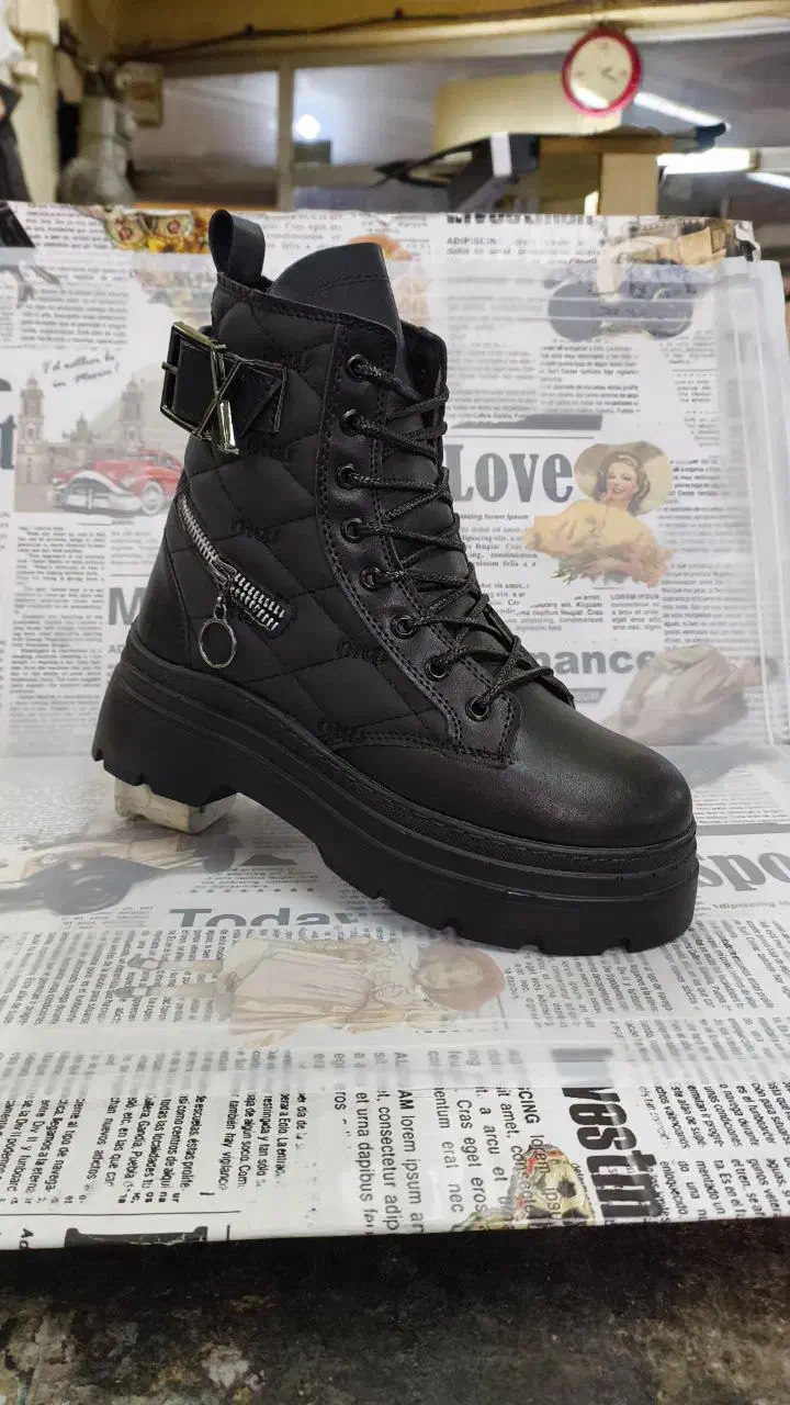 پوتین شانل|کیف، کفش، کمربند|تبریز, |دیوار