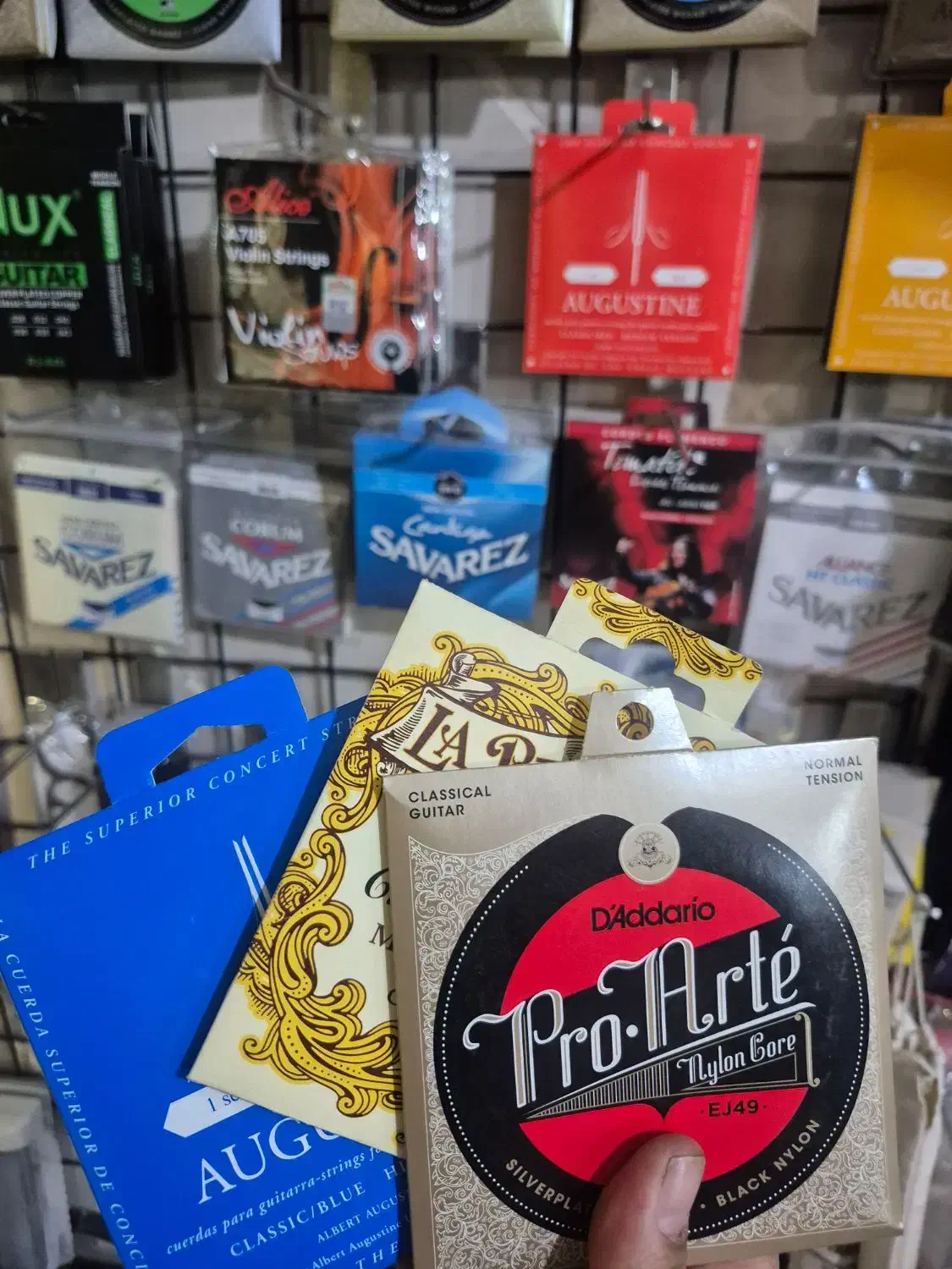 سیم گیتار ساوارز|گیتار، بیس، امپلیفایر|قم, حاج خلیل|دیوار