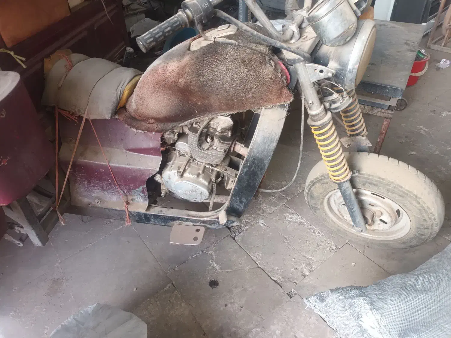 موتورسه چرخ|موتورسیکلت|قم, دروازه ری|دیوار