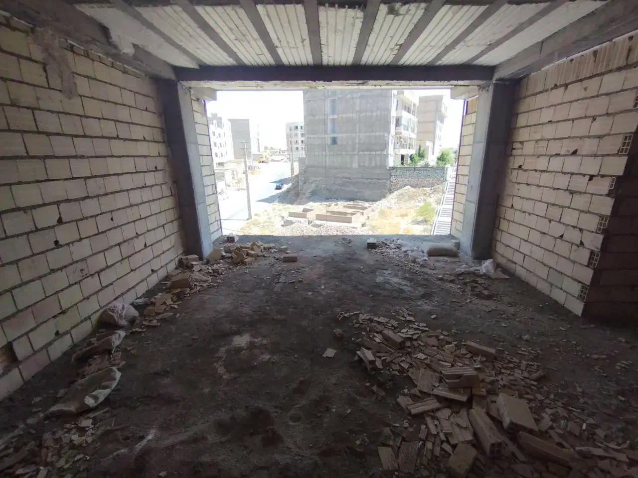 پیش‌فروش واحد در فاز ۳، شرایط پرداخت منعطف|پیش‌فروش املاک|هشتگرد, فاز ۳ مهستان|دیوار