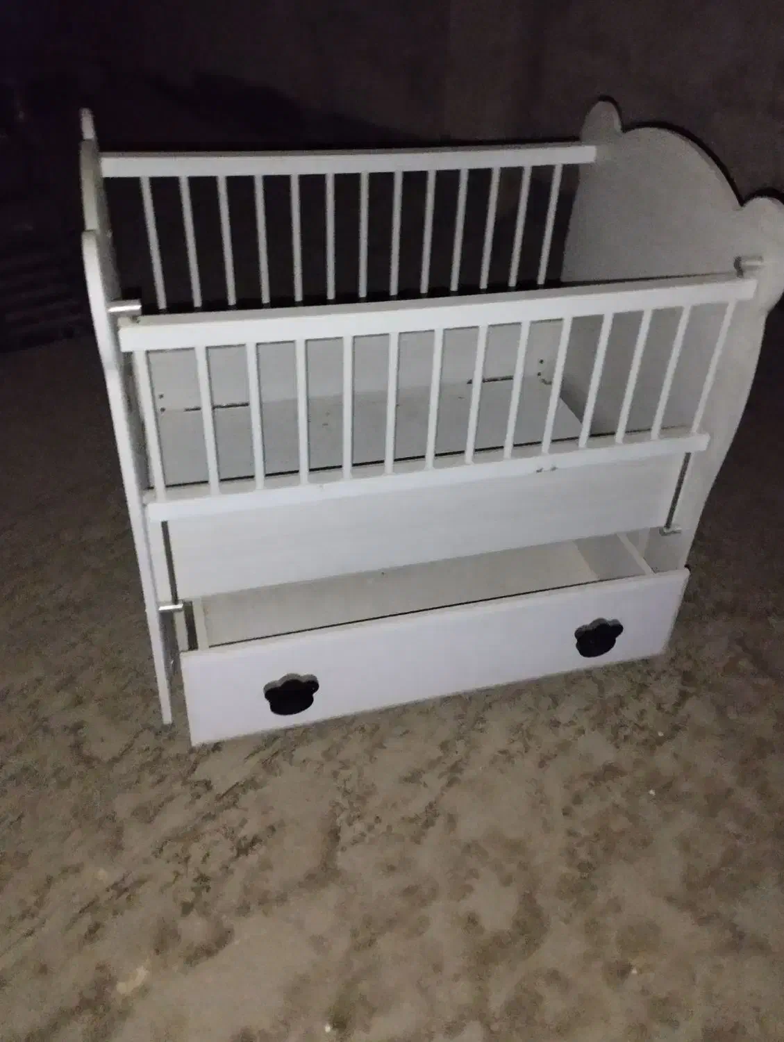 گهواره سالم|تخت و صندلی بچه|نیشابور, مازول|دیوار