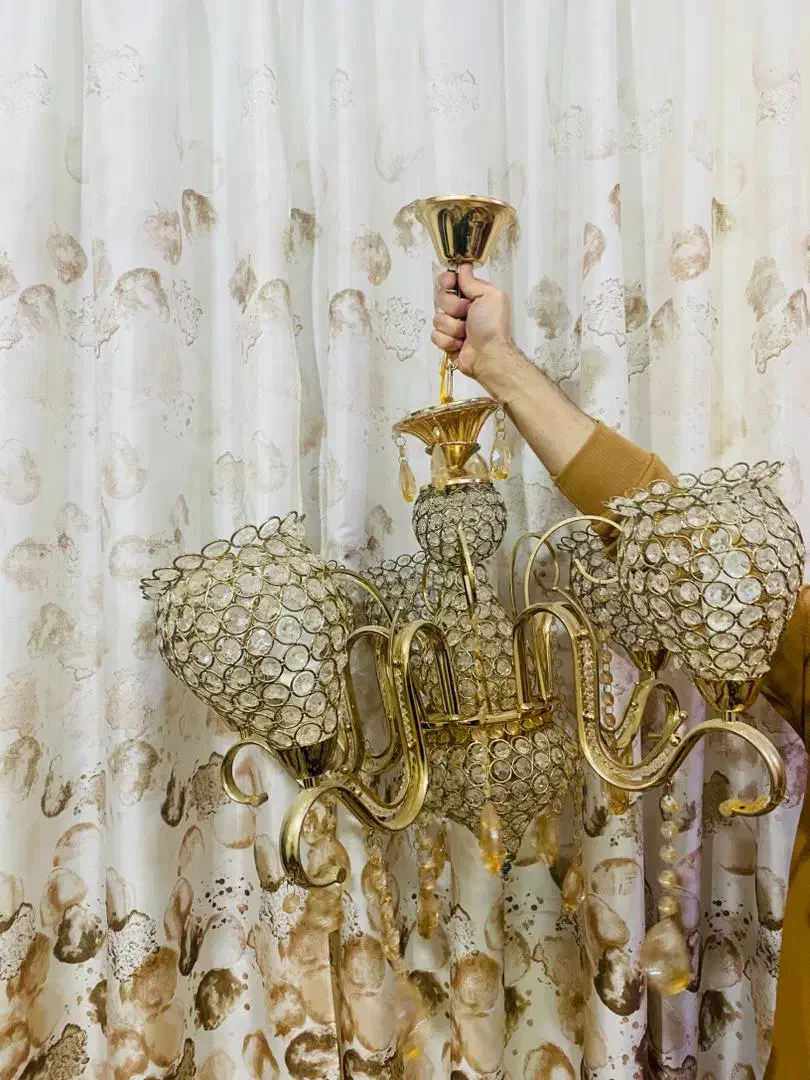 تعدادی لوستر کوچیک و بزرگ|لوستر و چراغ آویز|بهبهان, |دیوار