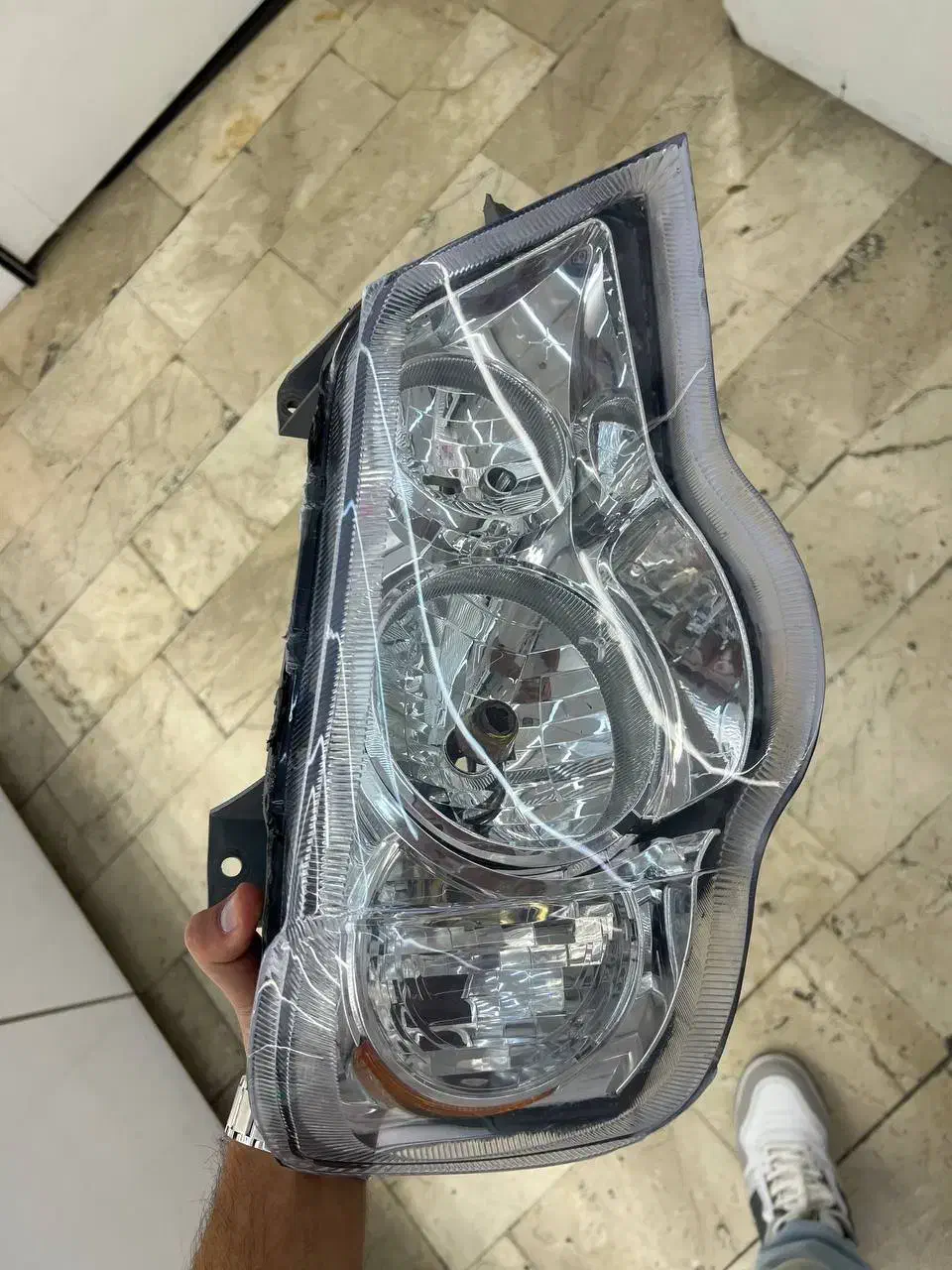 چراغ جلو ۱۳۲ جفت سالم|قطعات یدکی و لوازم جانبی|مشهد, استاد یوسفی (شهرک غرب)|دیوار