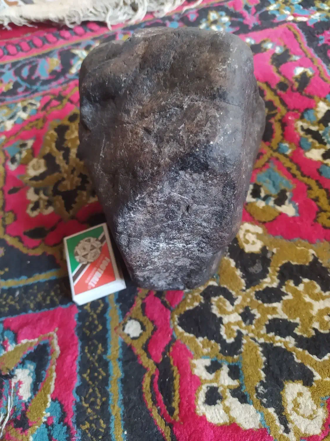 شهاب سنگ اصل|کلکسیون اشیاء عتیقه|زاهدان, |دیوار