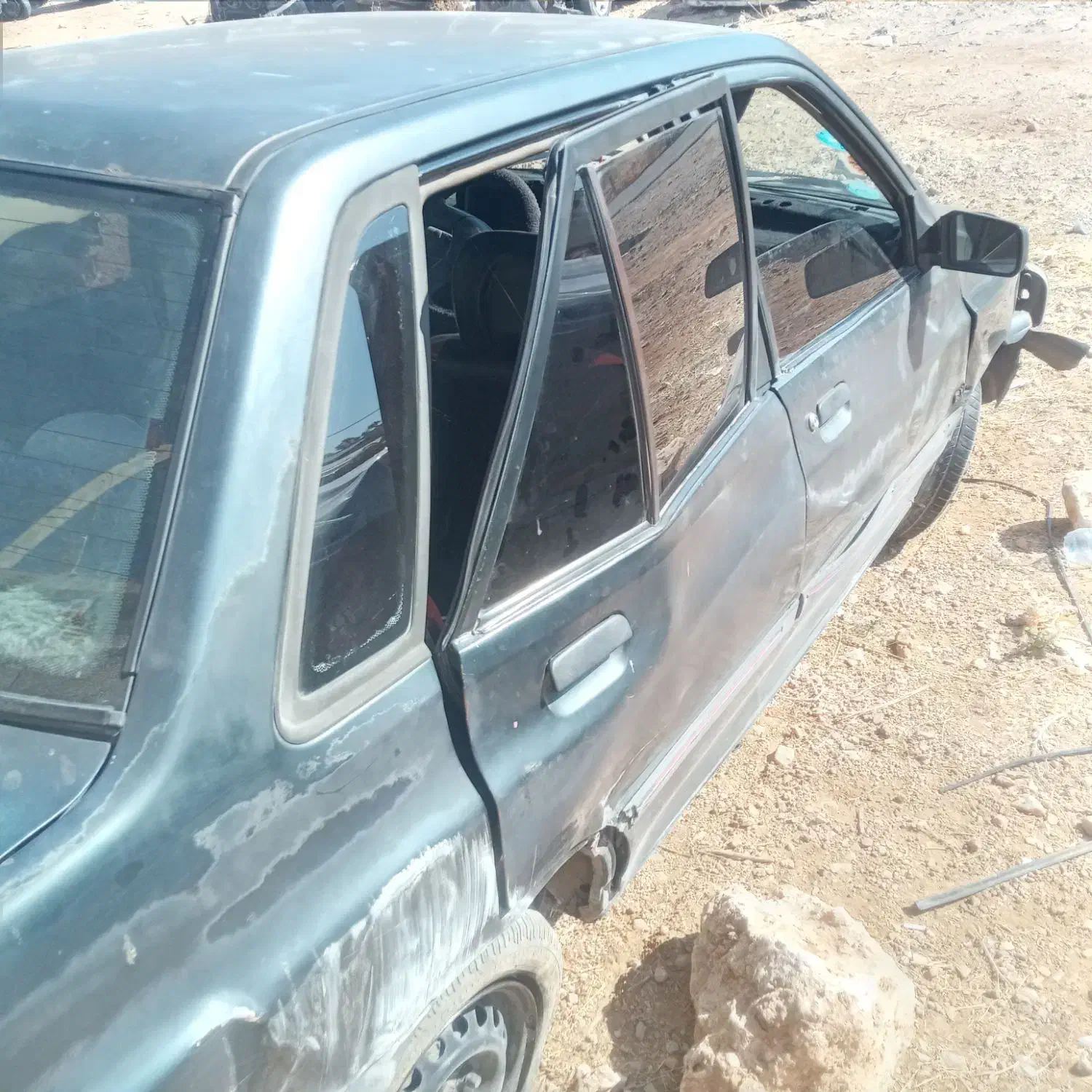 پراید مدل ۸۳تصادفی انژکتوری|خودرو سواری و وانت|سپیدان, |دیوار