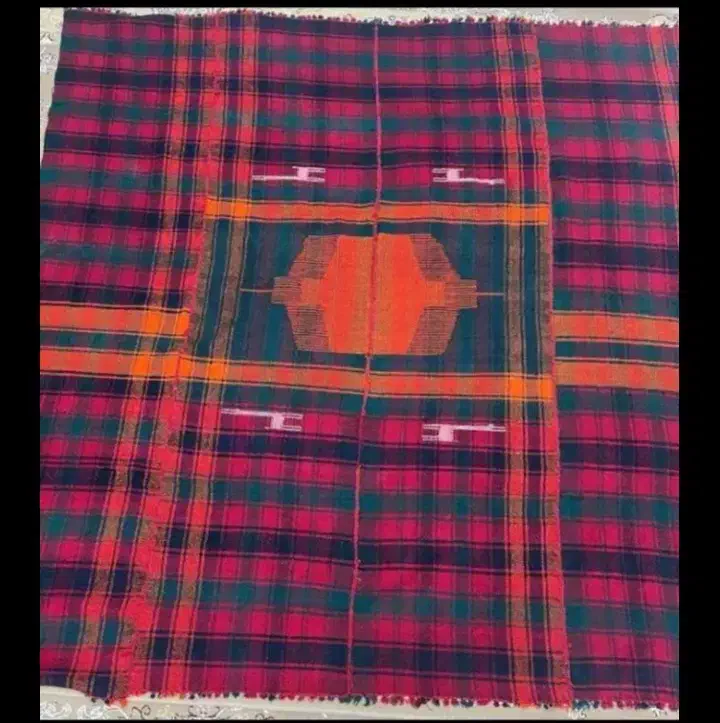 موج یلدایی|رختخواب، بالش، پتو|سنندج, |دیوار