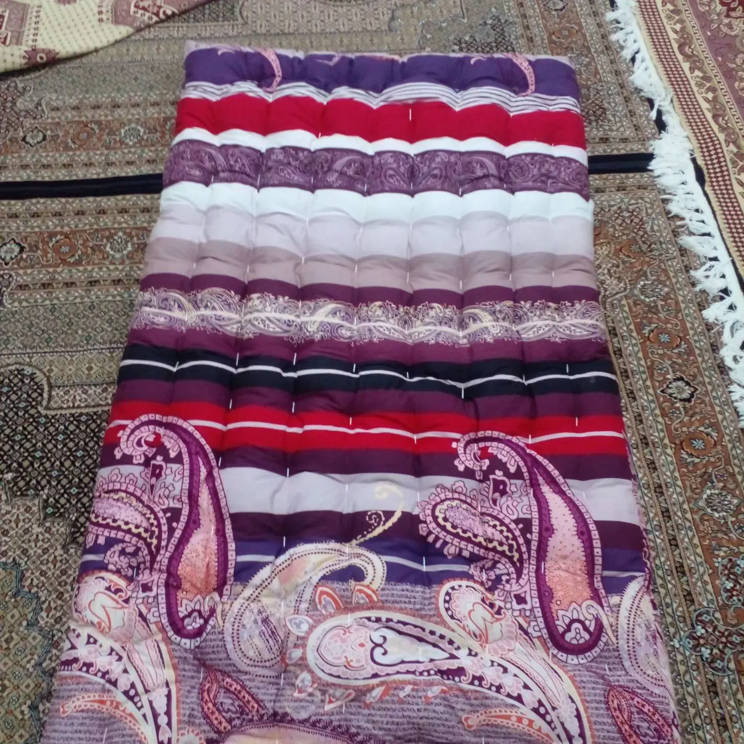 لحاف تشک اماده|رختخواب، بالش، پتو|مرند, |دیوار