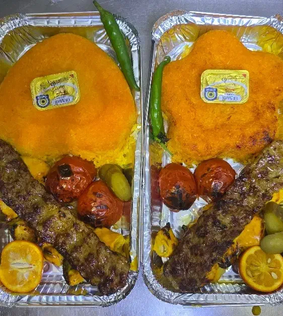 دو پیک موتوری تمام وقت و نیمه وقت به همراه سیخ شور|استخدام خدمات فروشگاه و رستوران|تهران, آهنگ|دیوار