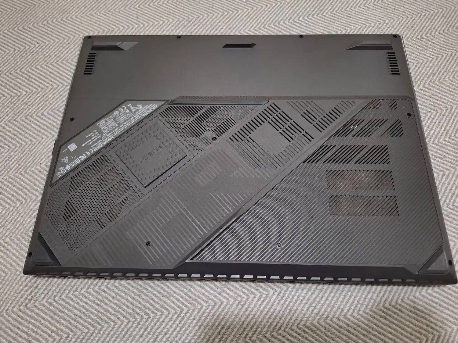 لپ تاپ گیمینگ asus rogstrix|رایانه همراه|تهران, تجریش|دیوار