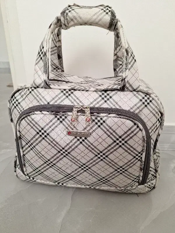 ساک|کیف، کفش، کمربند|تهران, آهنگران (سراسیاب دولاب)|دیوار