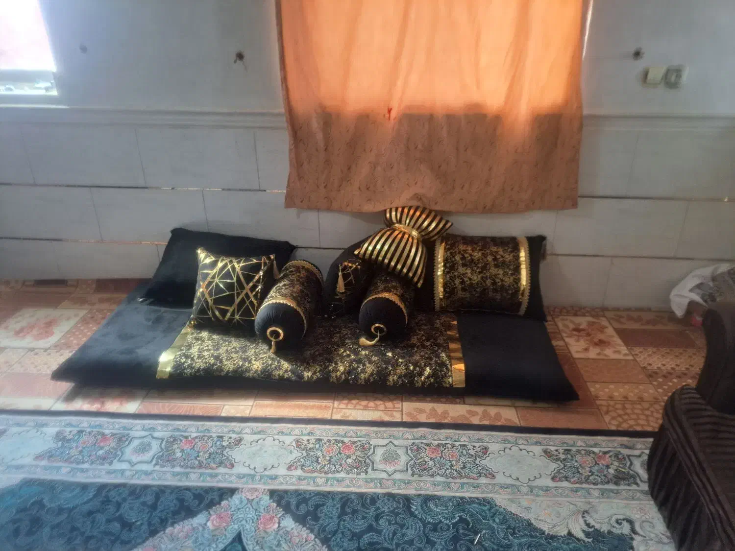 ست بالشت و کناره|رختخواب، بالش، پتو|گرگان, |دیوار
