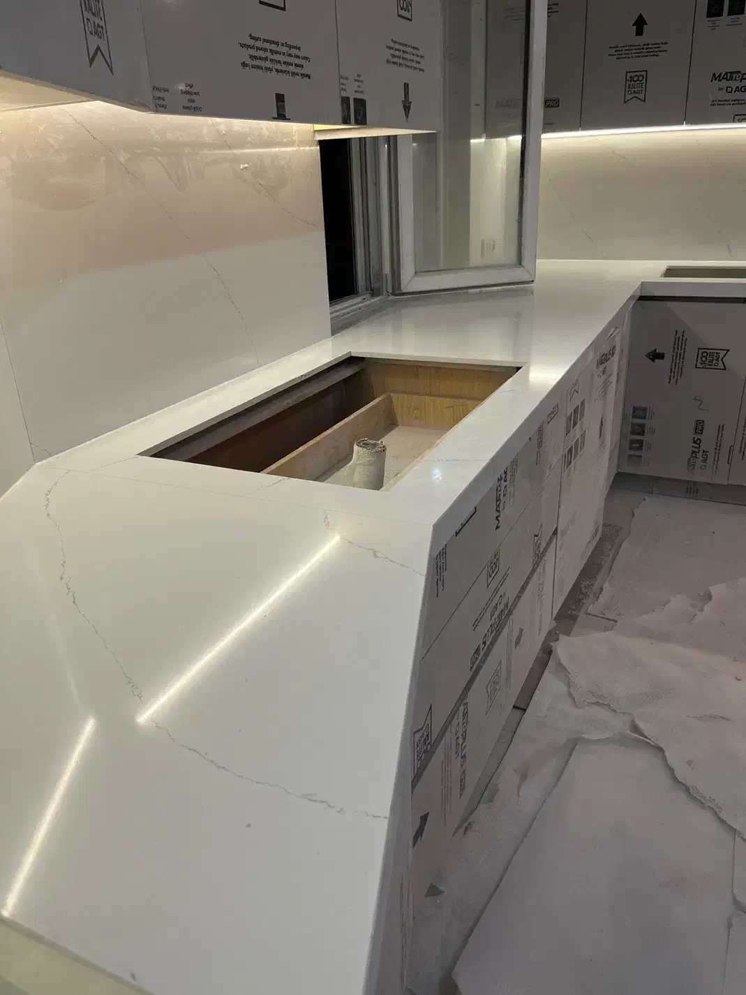 مجری صحفه کابینت کوارتز توتم کورین مارمونایت|خدمات پیشه و مهارت|کرج, دهقان ویلا|دیوار