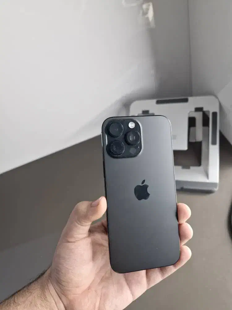 16 Pro Max 256G ریجستر شده|موبایل|قم, حنیف نژاد|دیوار