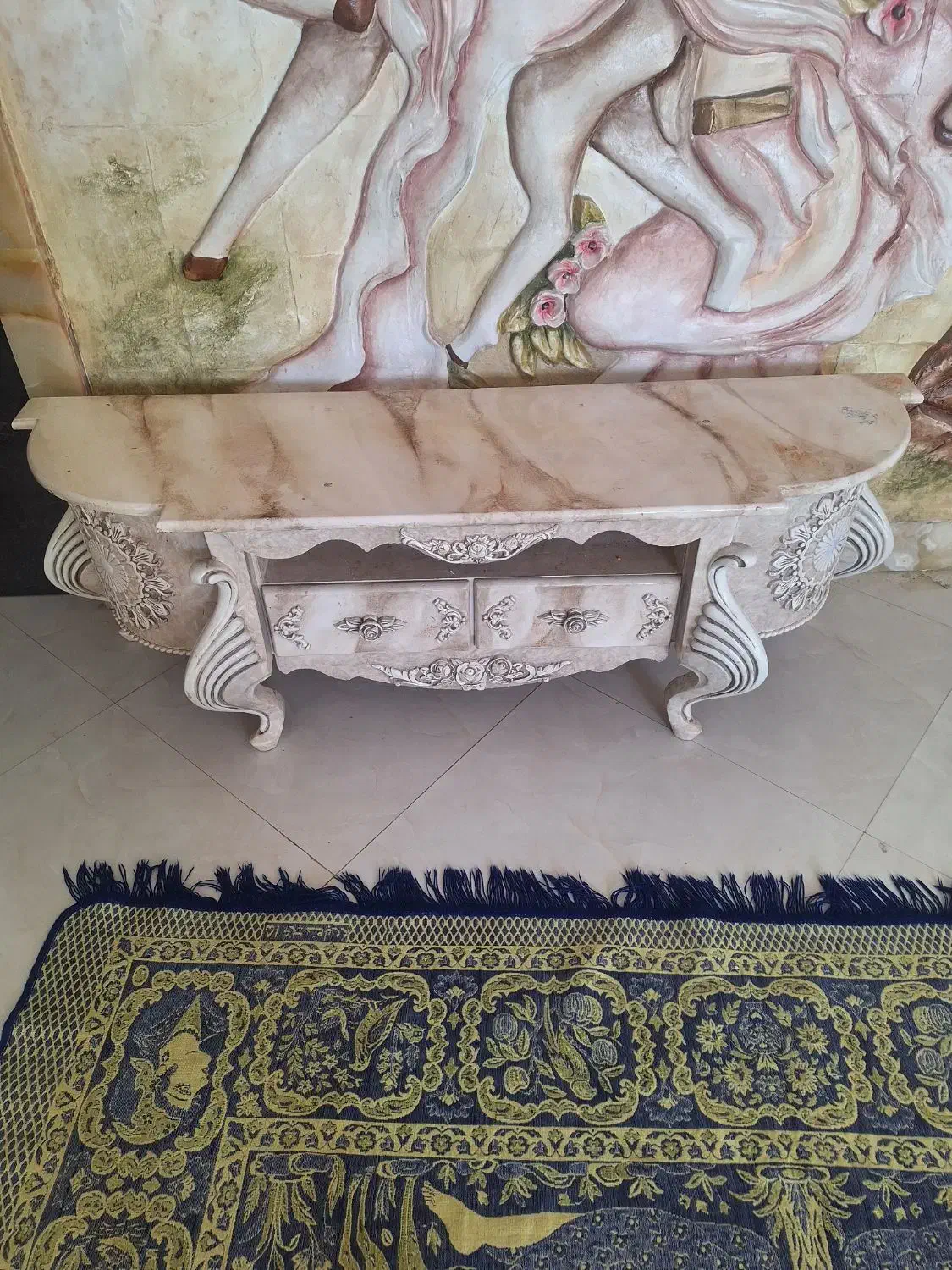 میز تی وی|میز تلویزیون|شاهین‌شهر, گزبرخوار|دیوار