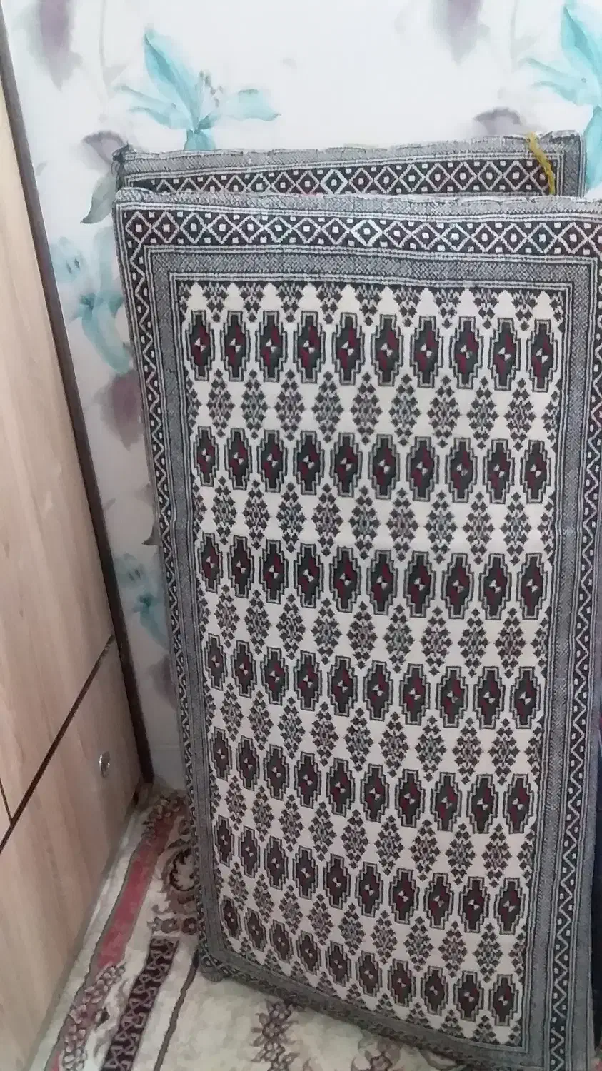 پشتی|پشتی|فولادشهر, B7|دیوار