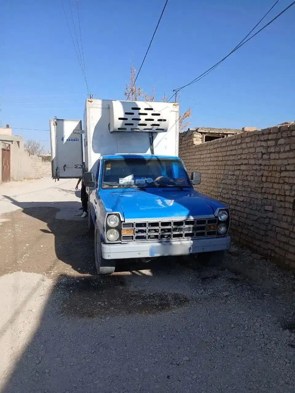 فروش نیسان یخچالدار|خودرو سواری و وانت|قوچان, |دیوار