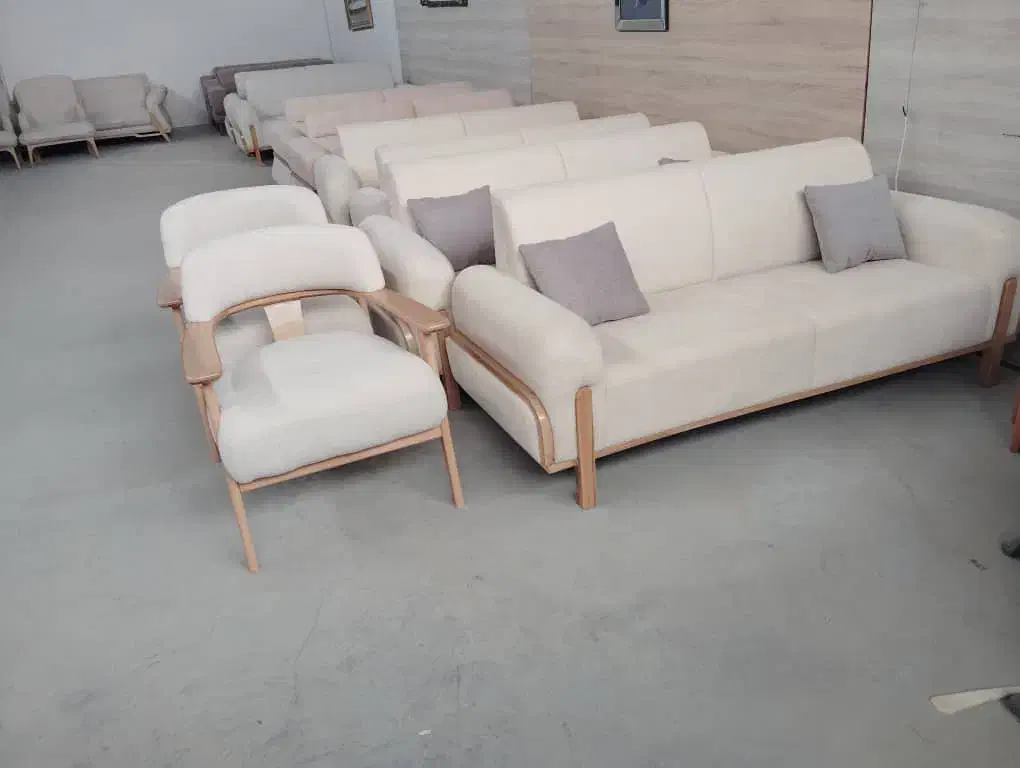 رویه کوب ، زیر کار زن ، نجار|استخدام صنعتی، فنی، مهندسی|شیراز, ده پیاله|دیوار