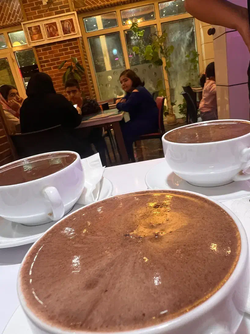 سالندار خانم|استخدام خدمات فروشگاه و رستوران|زرقان, |دیوار