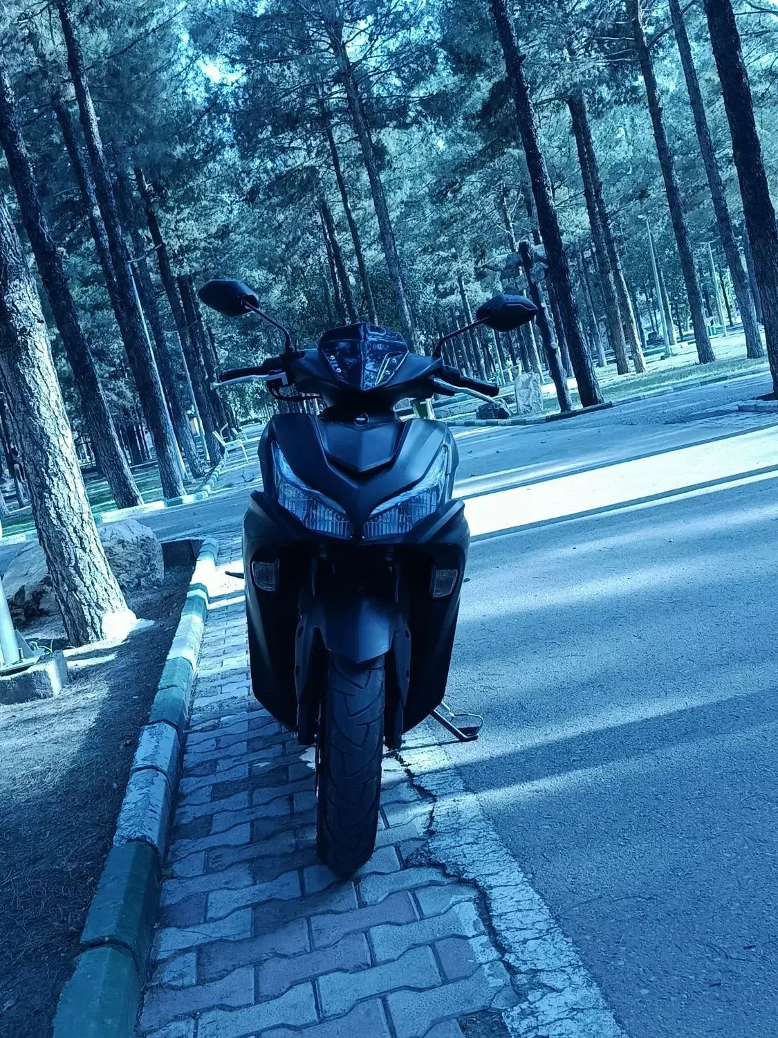 ایروکس بلنتا آخر ۱۴۰۲|موتورسیکلت|سیرجان, |دیوار