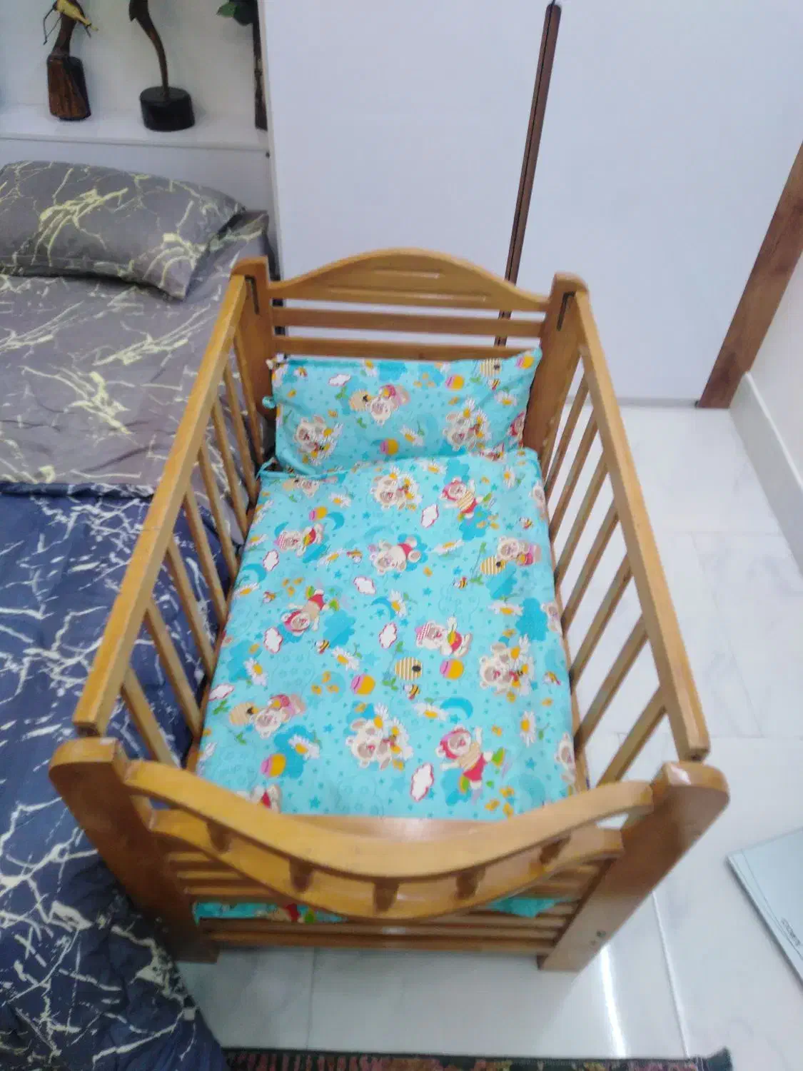 تخت کودک|تخت و صندلی بچه|بیرجند, |دیوار