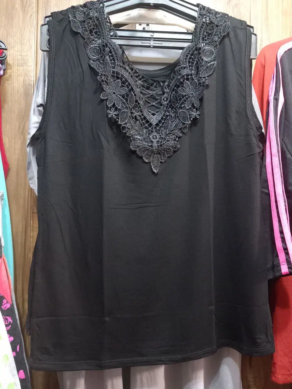 لباس|لباس|رشت, نخودچر|دیوار