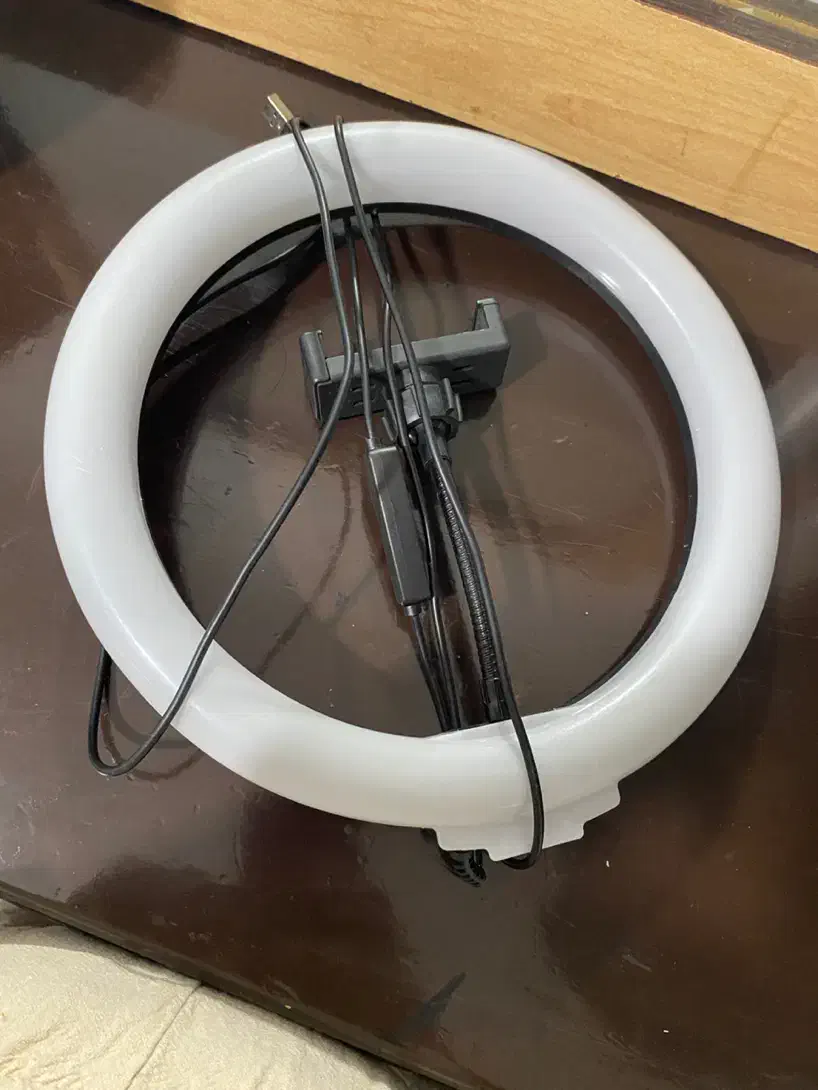 رینگ لایت|دوربین عکاسی و فیلم‌برداری|اراک, |دیوار