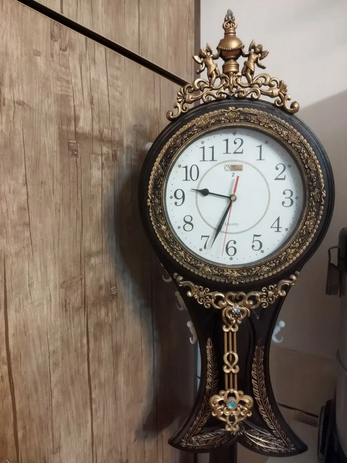 ساعت دیواری نو و سالم|ساعت دیواری و تزئینی|اصفهان, ملکشهر|دیوار