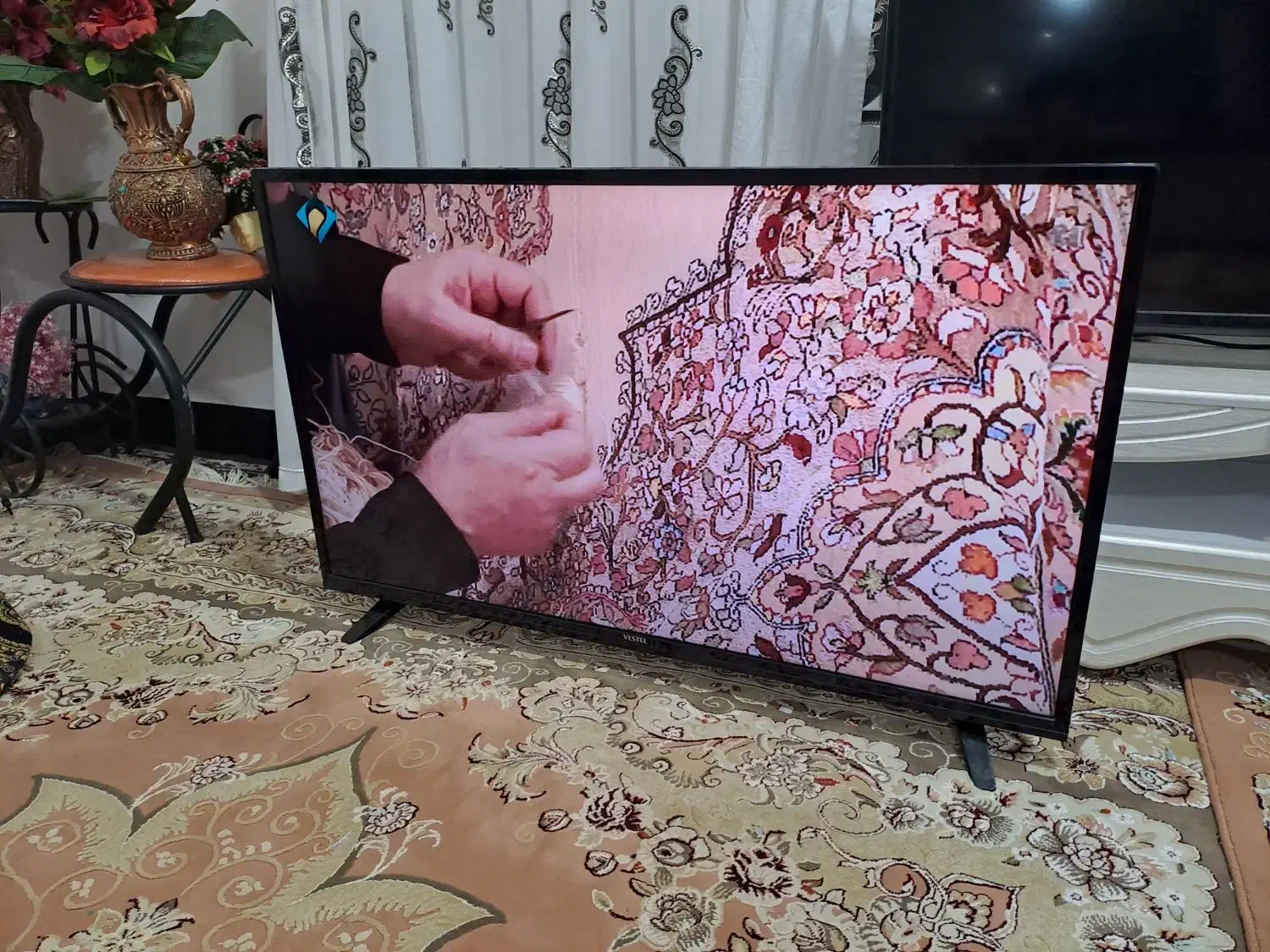 TV درحدنو50 اینچ|تلویزیون و پروژکتور|خانمیرزا, |دیوار